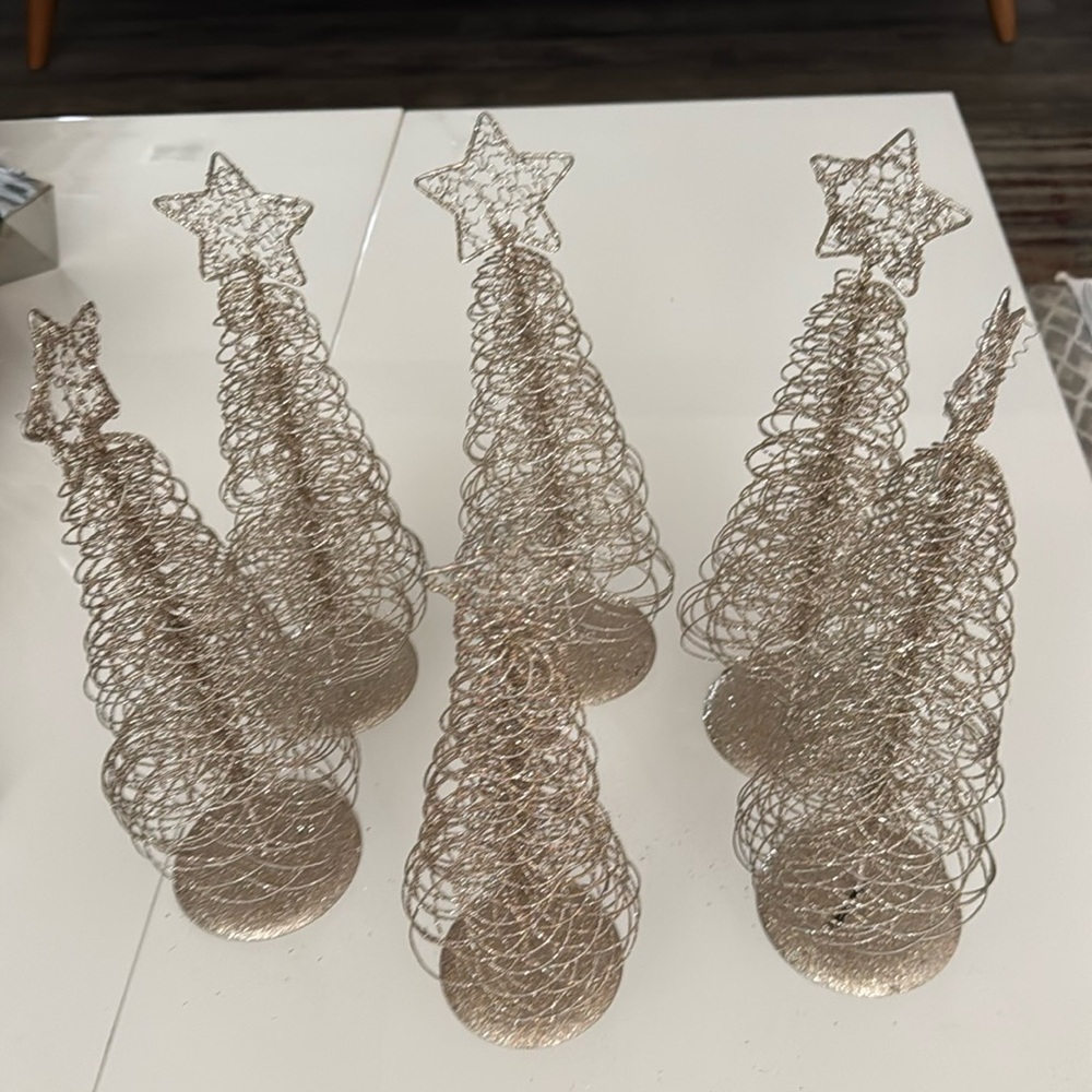 Set of 6 Gold Christmas Tree Decorations